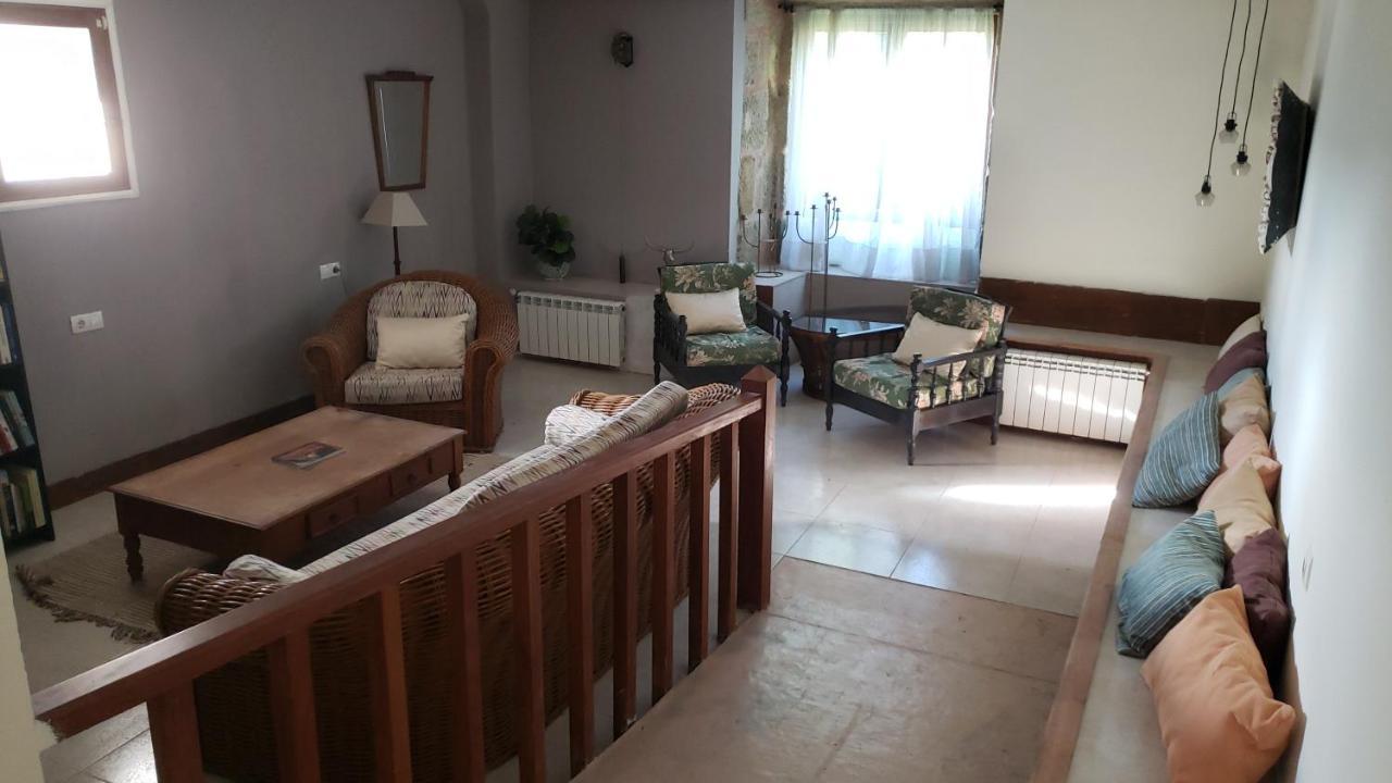 منزل الضيف بونتيفيذرا  في Casa Rural Do Fontan المظهر الخارجي الصورة