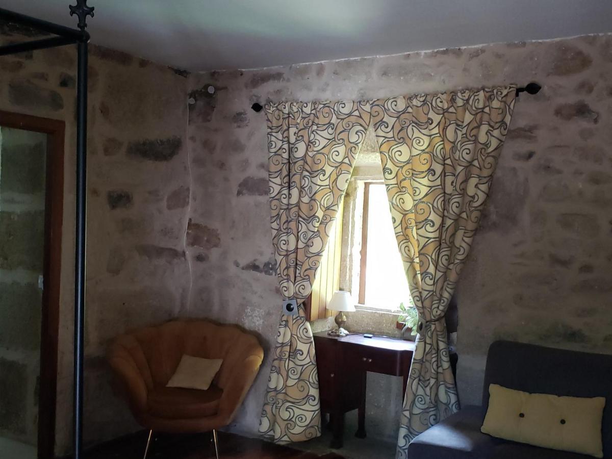 منزل الضيف بونتيفيذرا  في Casa Rural Do Fontan المظهر الخارجي الصورة