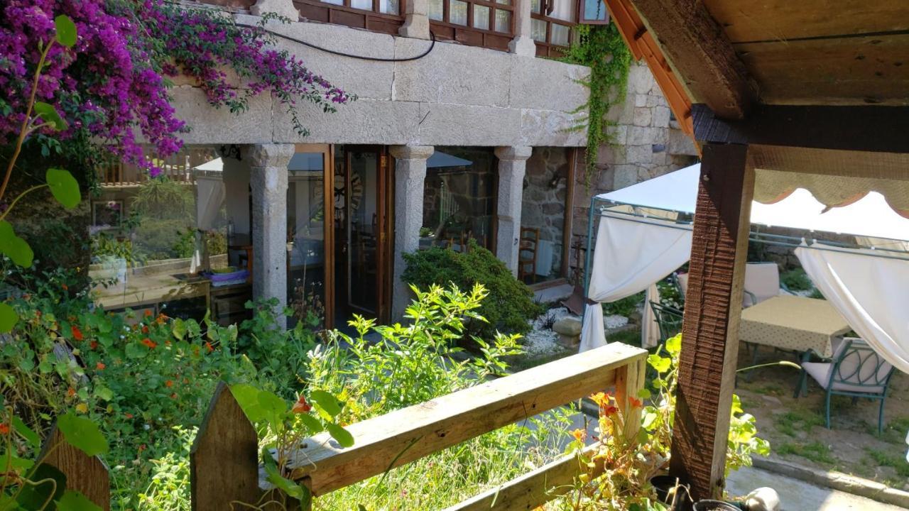 منزل الضيف بونتيفيذرا  في Casa Rural Do Fontan المظهر الخارجي الصورة
